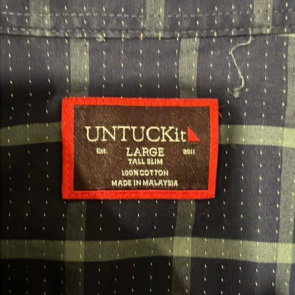 UNTUCKit - Picture 6 of 8